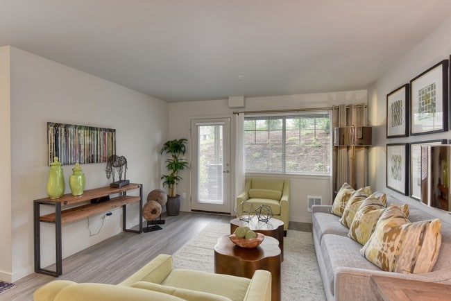 Avaya Trails Apartments