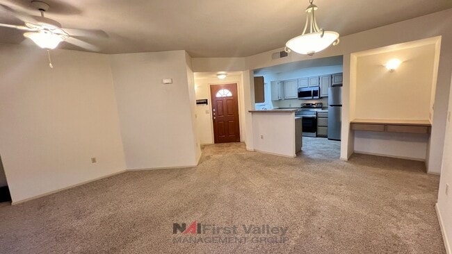 Photo - 2 Bedroom- 2 Bathroom Upstairs
