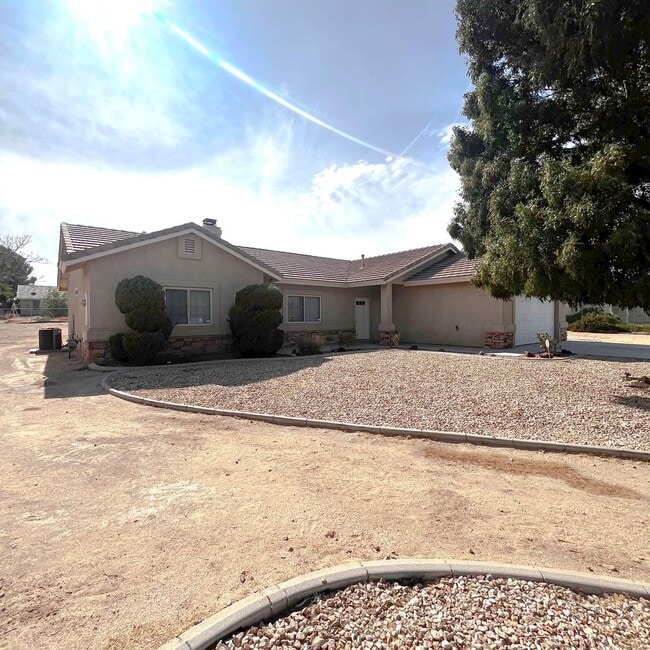 Photo - 7764 Corona Ave