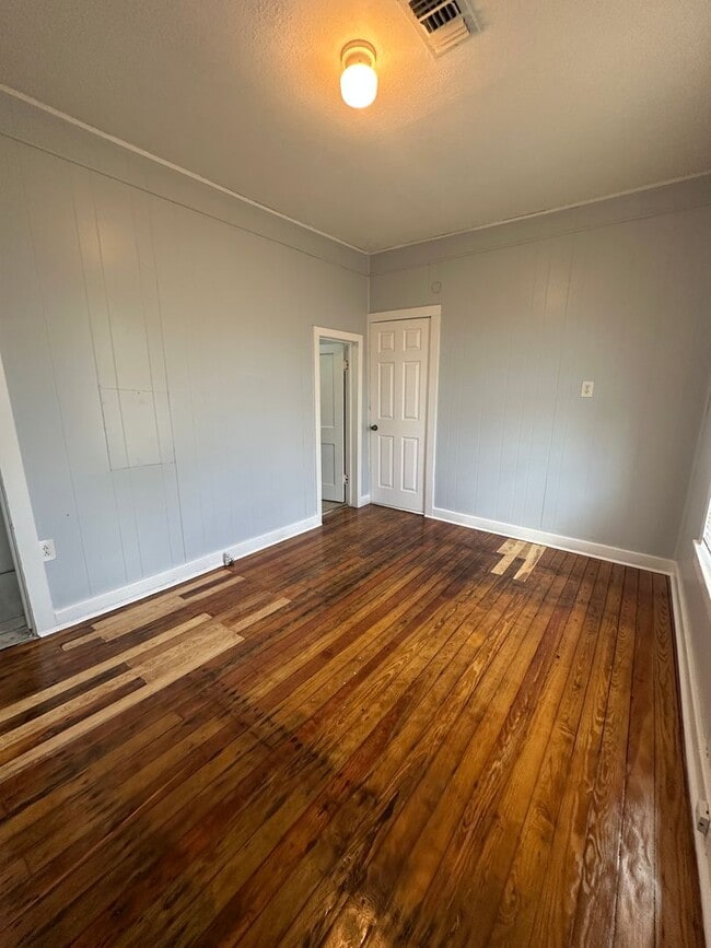 Photo - 1700 S Lincoln St Unit A