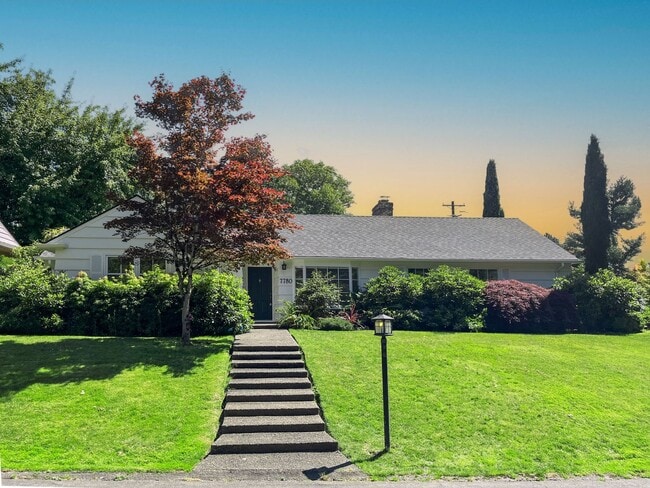 Newly Remodel Home in West Hills! - Newly Remodel Home in West Hills!