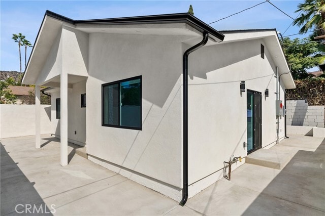 Building Photo - 2862 N Myers St