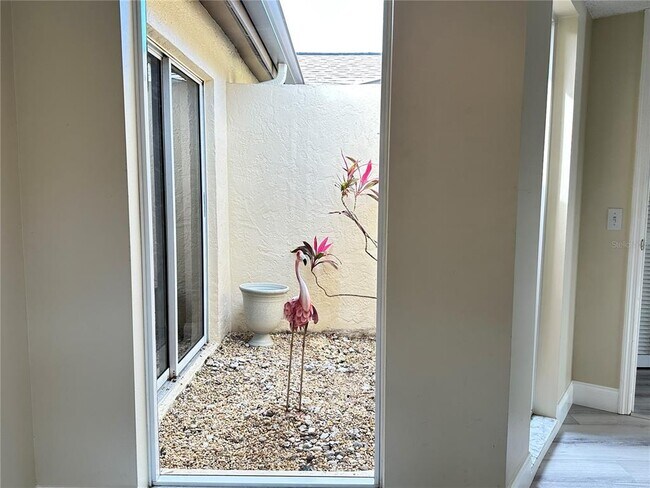 Photo - 5906 Doral Dr