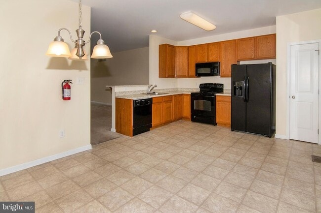 Photo - 517 Boxwood Ln
