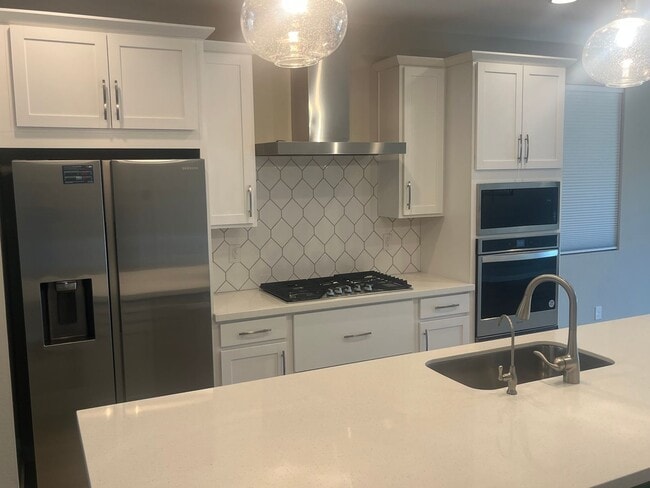 Photo - 17295 W Valentine St