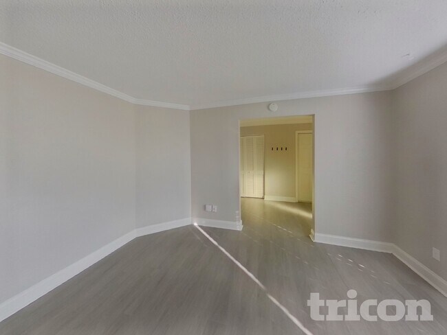 Photo - 6791 15th St S