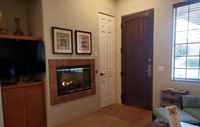 Photo - 50610 Santa Rosa Plz