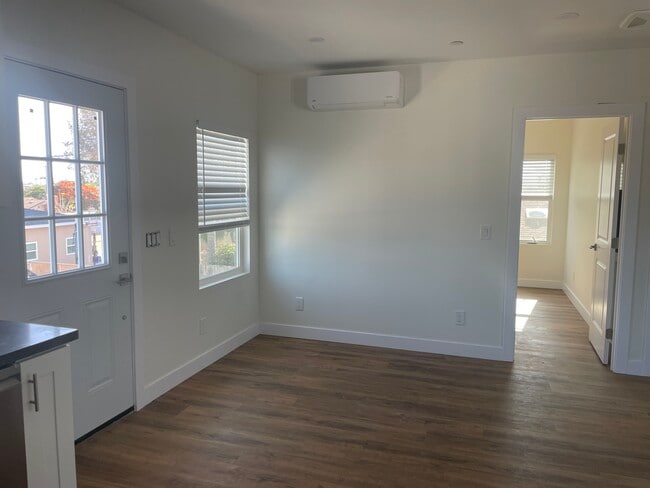 Photo - 871 7th St Unidad Upstairs