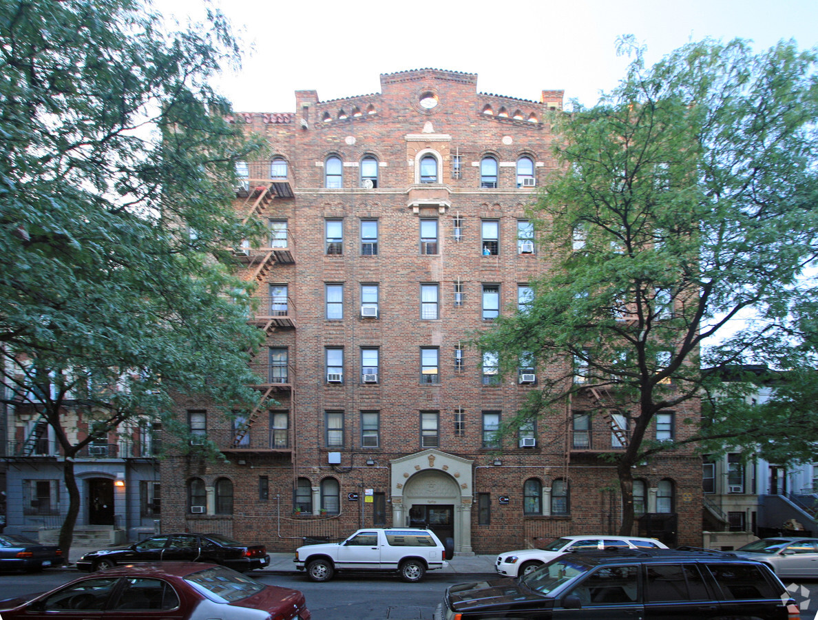 80 Woodruff Avenue - 80 Woodruff Avenue Apartments