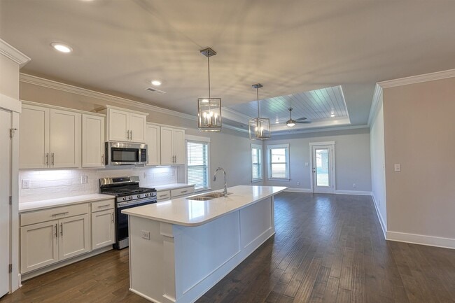 Photo - 126 Whitner Dr