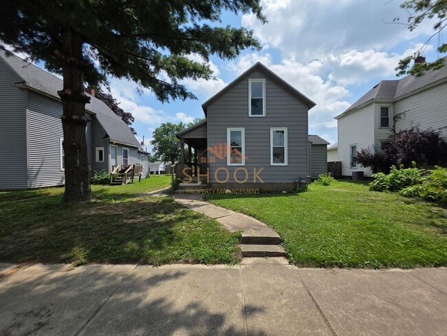 Building Photo - COMPLETELY RENOVATED 3 BR HOME