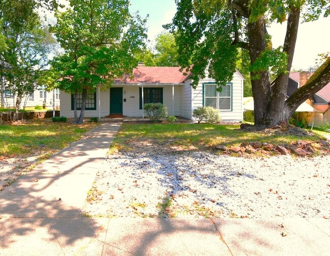 Photo - 1306 S Glenwood Blvd