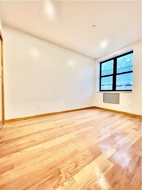 Photo - 859 57th St Unit 3A
