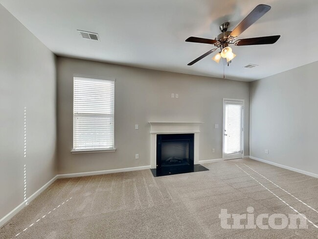 368 Lossie Ln