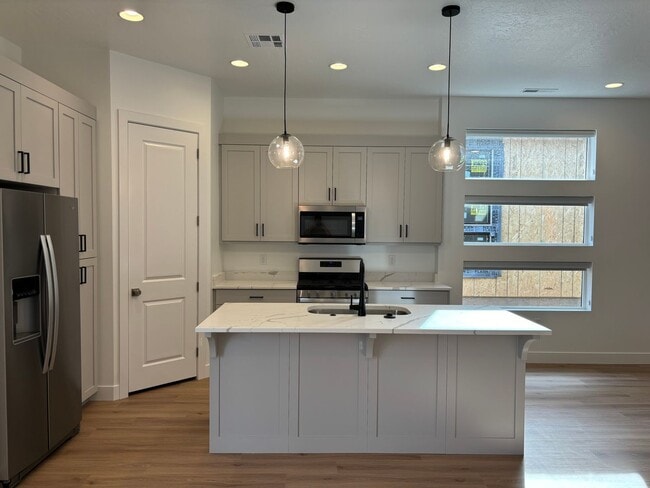 Photo - Woodland Estates Townhome!