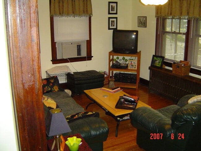 Building Photo - 2 Bedroom Apartment in Heart of Oakley Unit 3521-1 bedroom