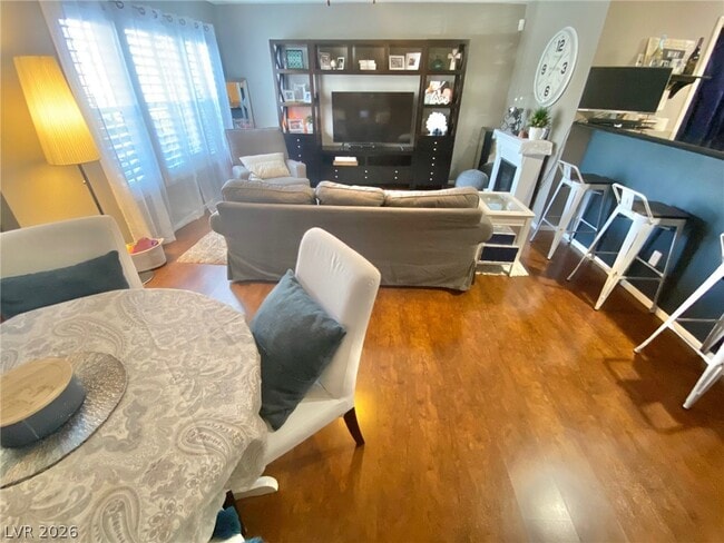 Photo - 3197 Jevonda Ave