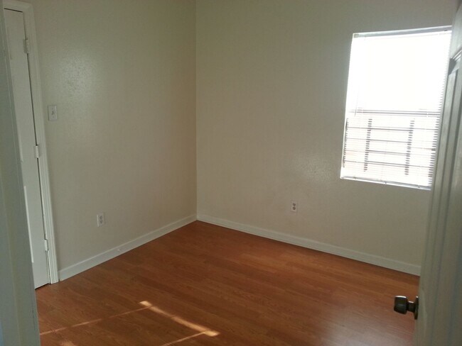 Photo - 1313 Flood St Unit A