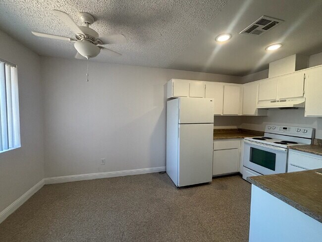 ½ OFF First Month's Rent! Updated 2 Bed | 1 Bath Apartment with In-Unit Washer & Dryer