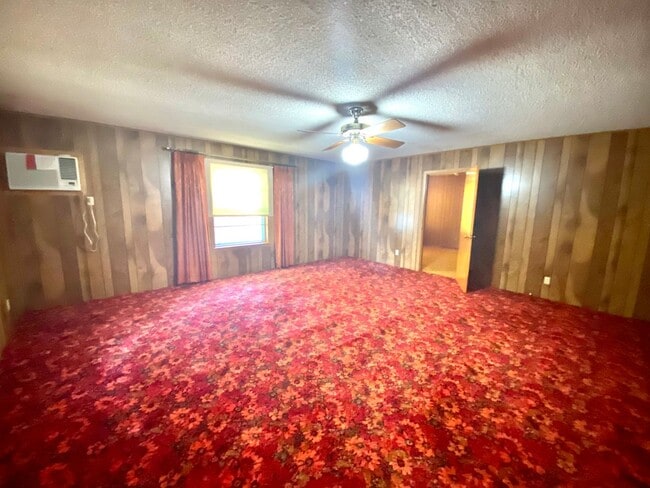 Photo - HUGE, Adorable 4 bedroom 3 bath home plus bonus room! MUST SEE to appreciate!