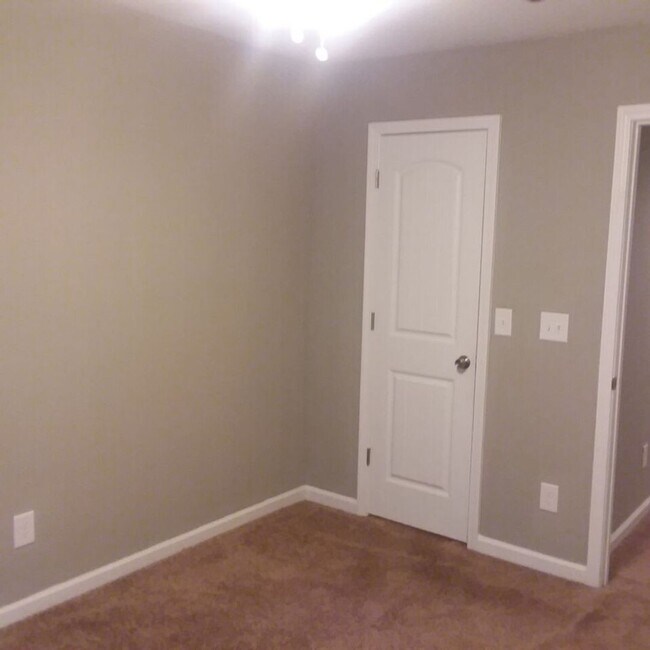 Photo - Best in Forest Park.  2016 Construction!!