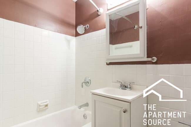 Photo - 3950 N Lake Shore Dr Unidad 1222