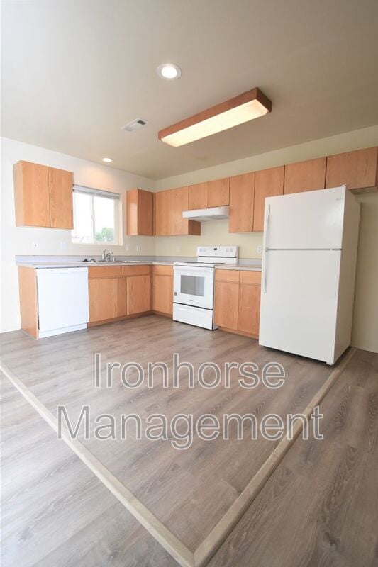 Photo - 509 Hunters Way