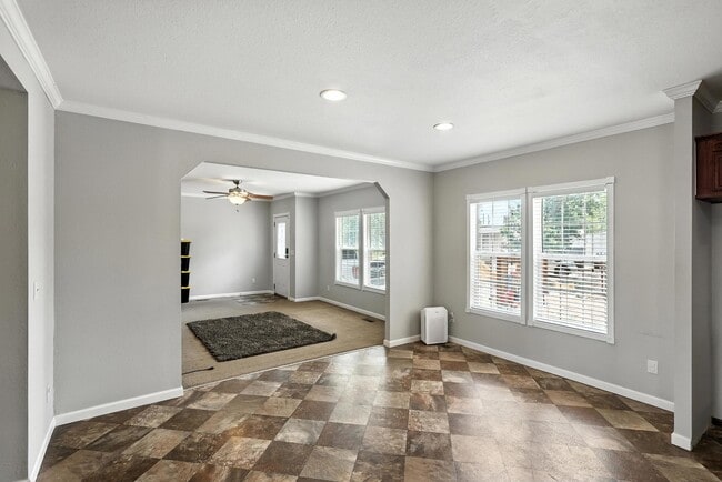 Photo - 13 Carlitos Ln