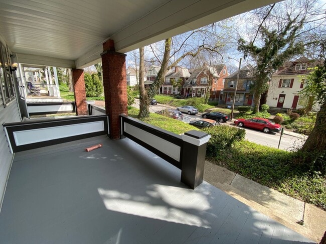 Photo - W Patterson Ave 72-74 NLLS Unit 74