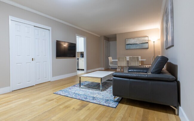 Photo - 788 Columbus AVE Unit 9P