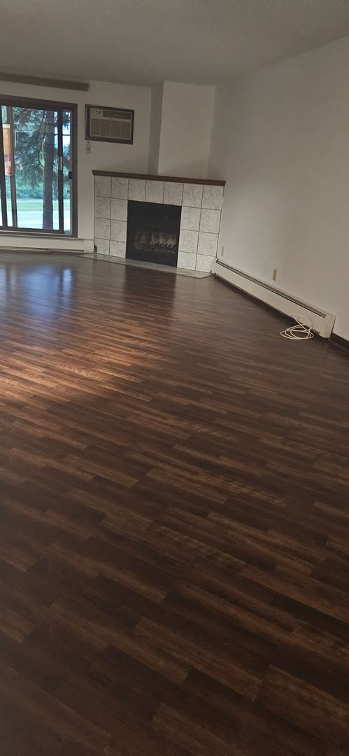 Photo - Meticulously Kept 3 bedroom, 2 bath condo ... Unit 112