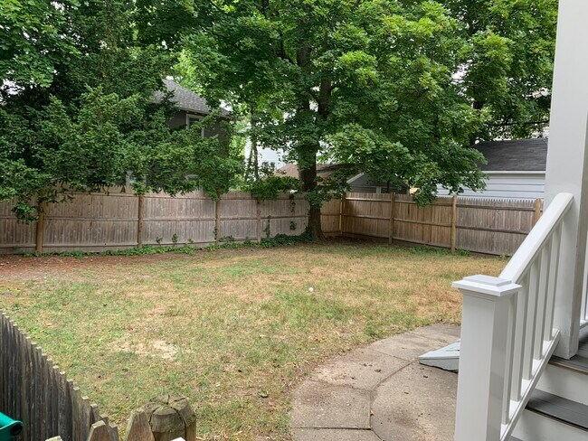 Photo - 115 Eastbourne Rd