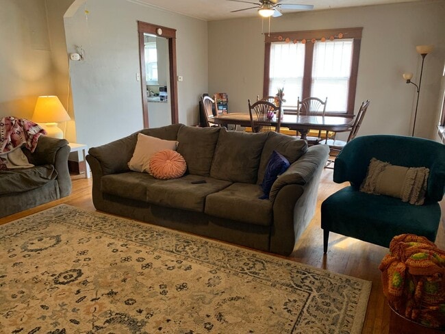 Photo - 1916 8th Ave Unidad 1