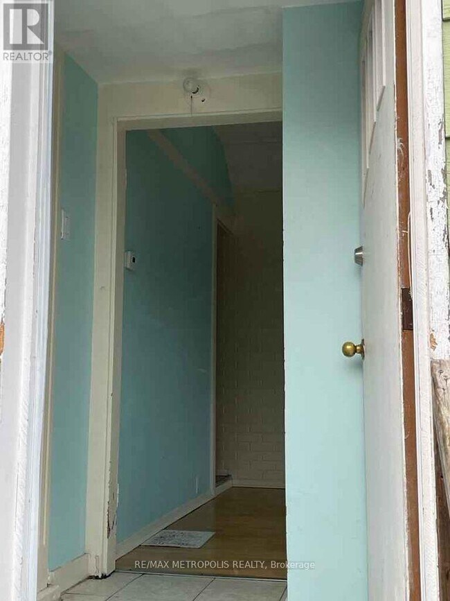 Photo - 29 St Andrew St Unit 2