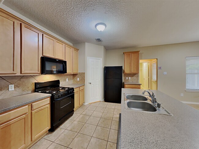 Photo - 9215 Birch Springs Dr