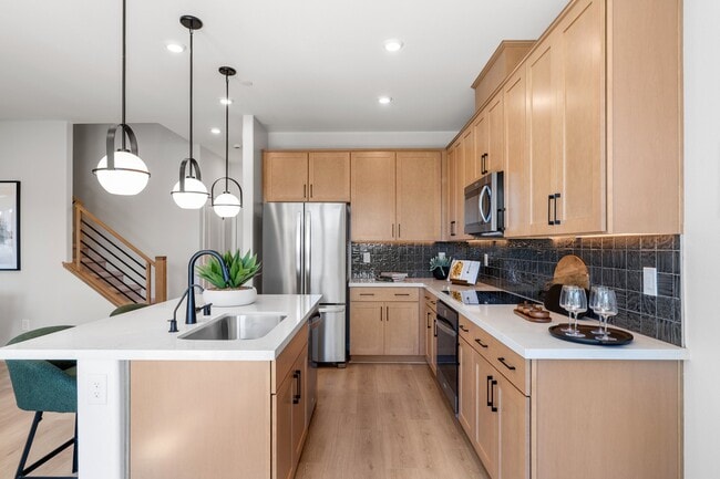 Photo - 1984 Hydrangea Pl