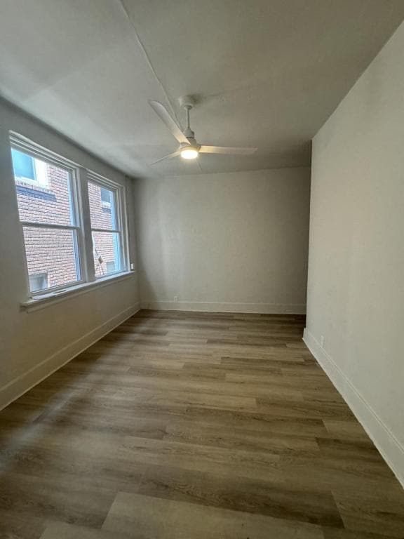 Photo - 404 E Bond St
