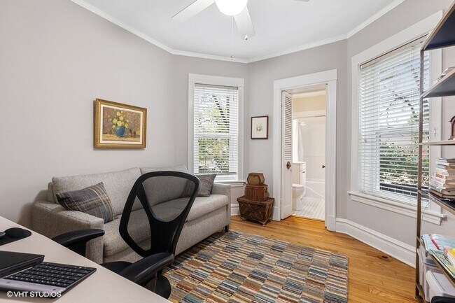 Photo - 935 Judson Ave Unidad 2