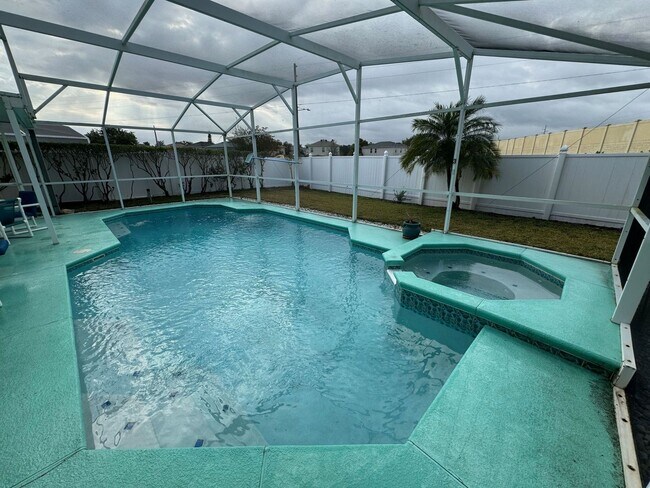 Photo - Move In Ready Vacation Home! Pool and Lawn...