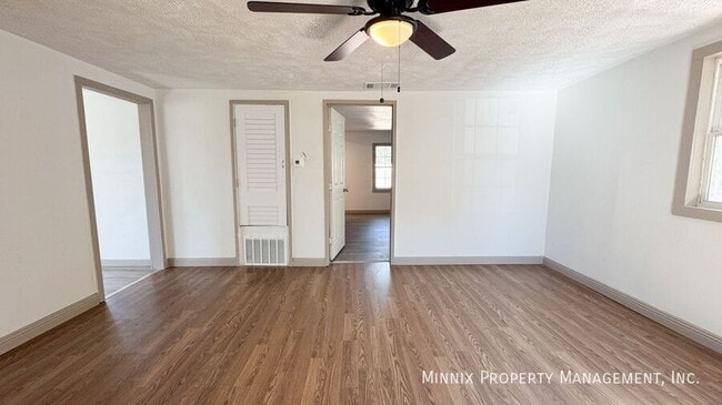 Photo - 3004 39th St