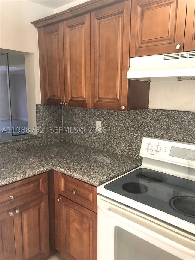Photo - 4415 W 10th Ln