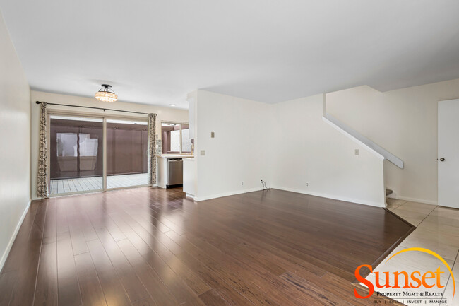 Photo - 1222 River Glen Row Townhome