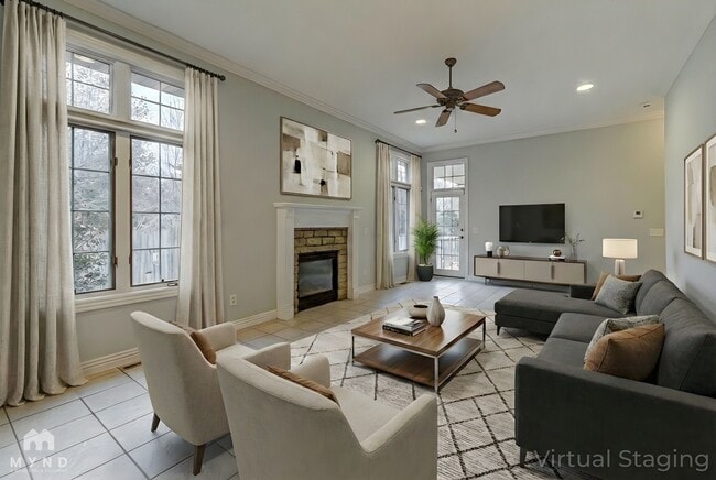 Photo - 3253 S Kickapoo Ave