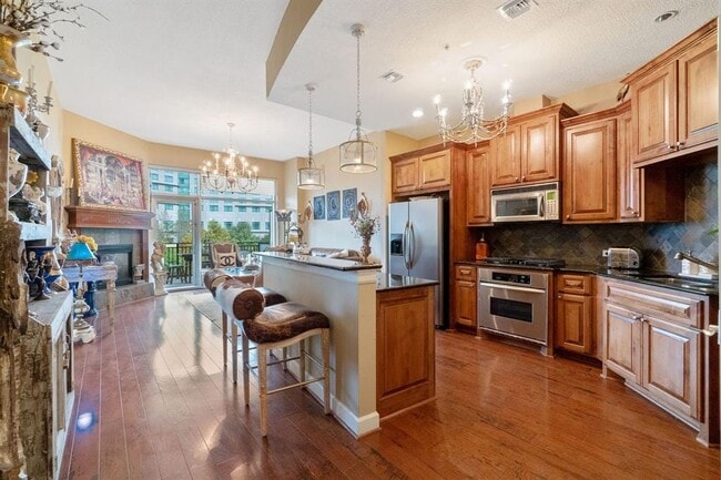 Building Photo - 3 Waterway Square Pl Unit ID170.1