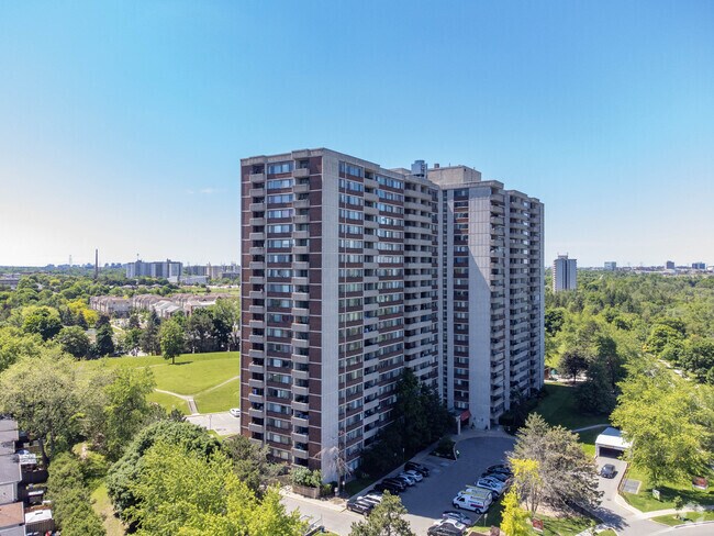 Building Photo - 300 Antibes Drive