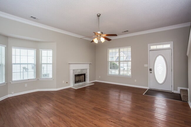 Photo - 743 Patriot's Point St