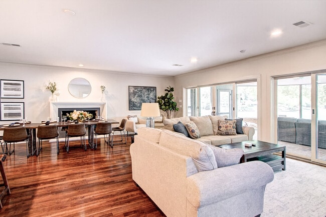 11940 Springpoint Ln Unit SI ID1293792P