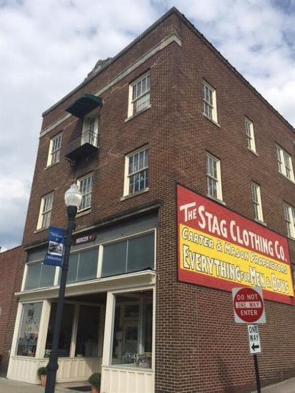 101 N 2nd St