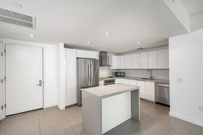 Photo - 1600 NE 1st Ave Unidad 1507