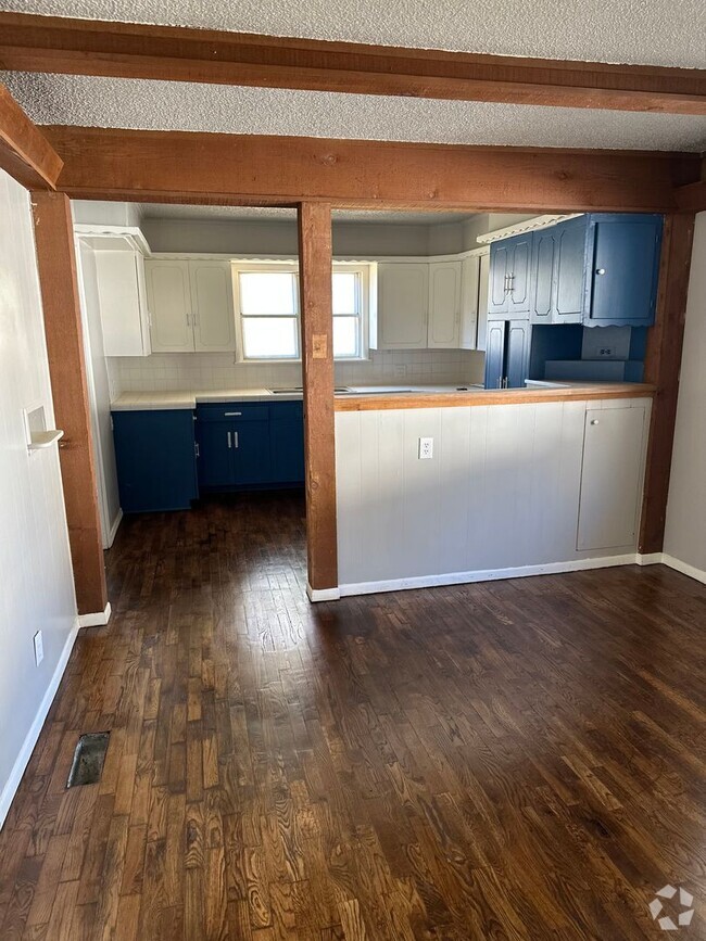 Building Photo - Spacious & Affordable Tulsa Living | 4 Bed... Rental